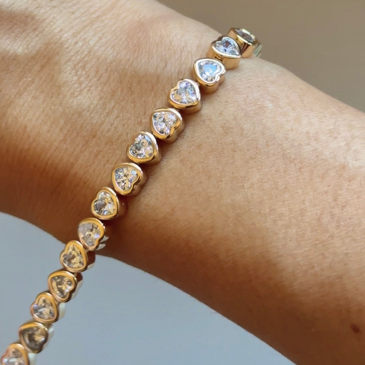 Heart Bezel Tennis Bracelet