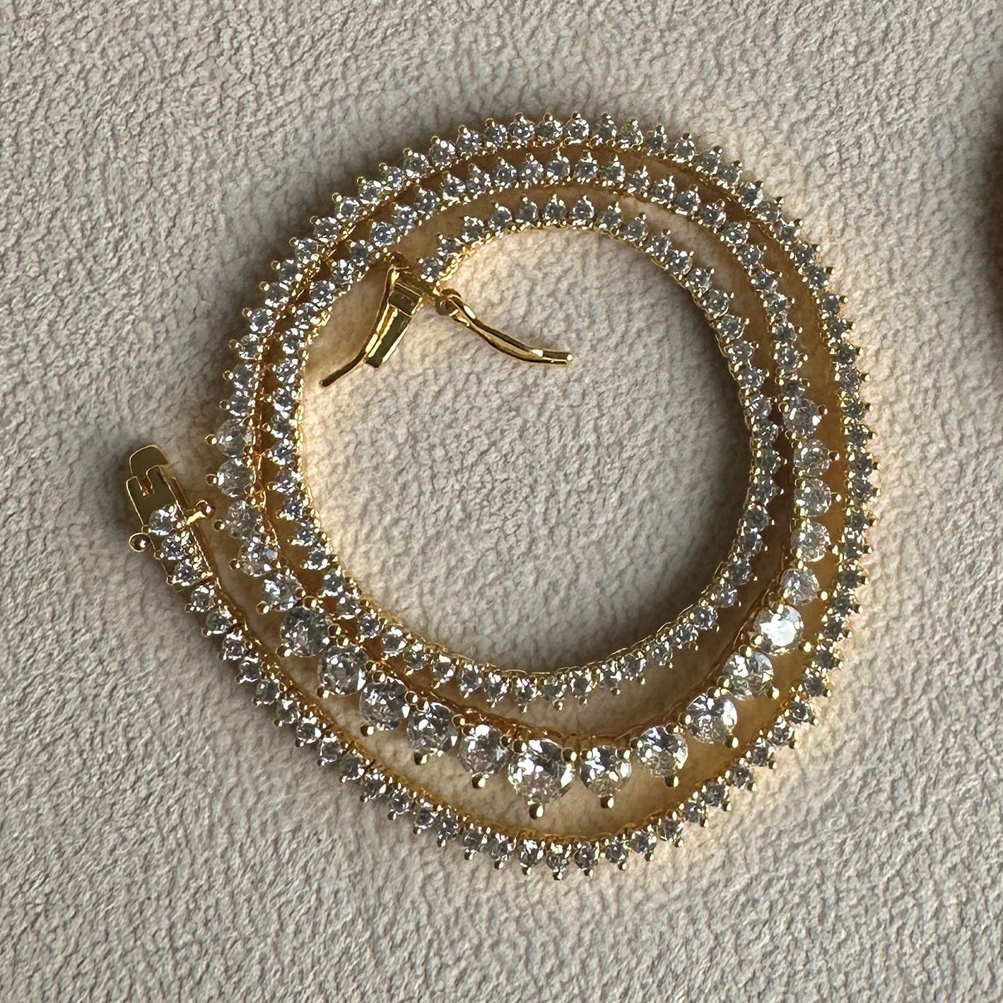 Graduated Tennis Necklace