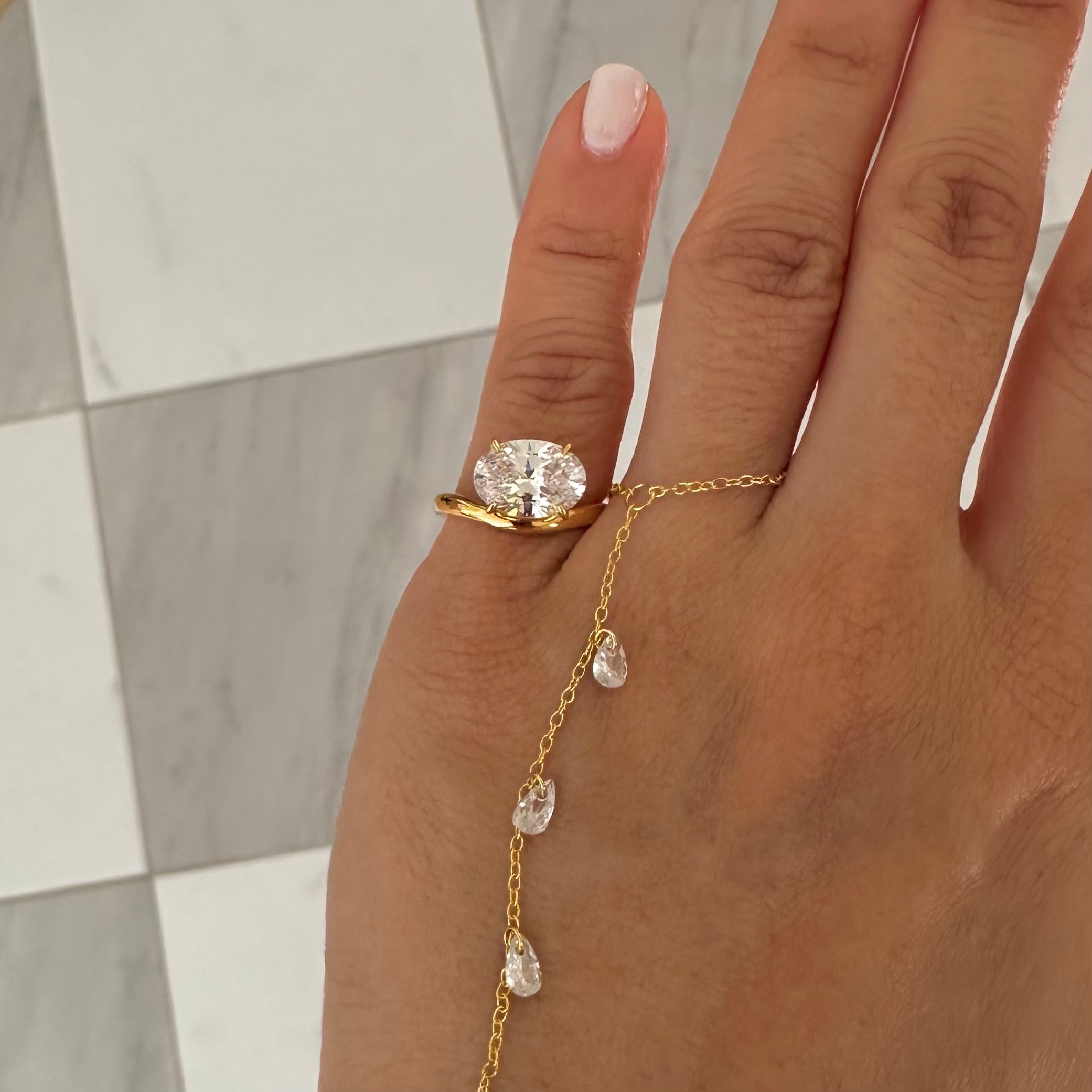 Floater Ring - Oval Shape