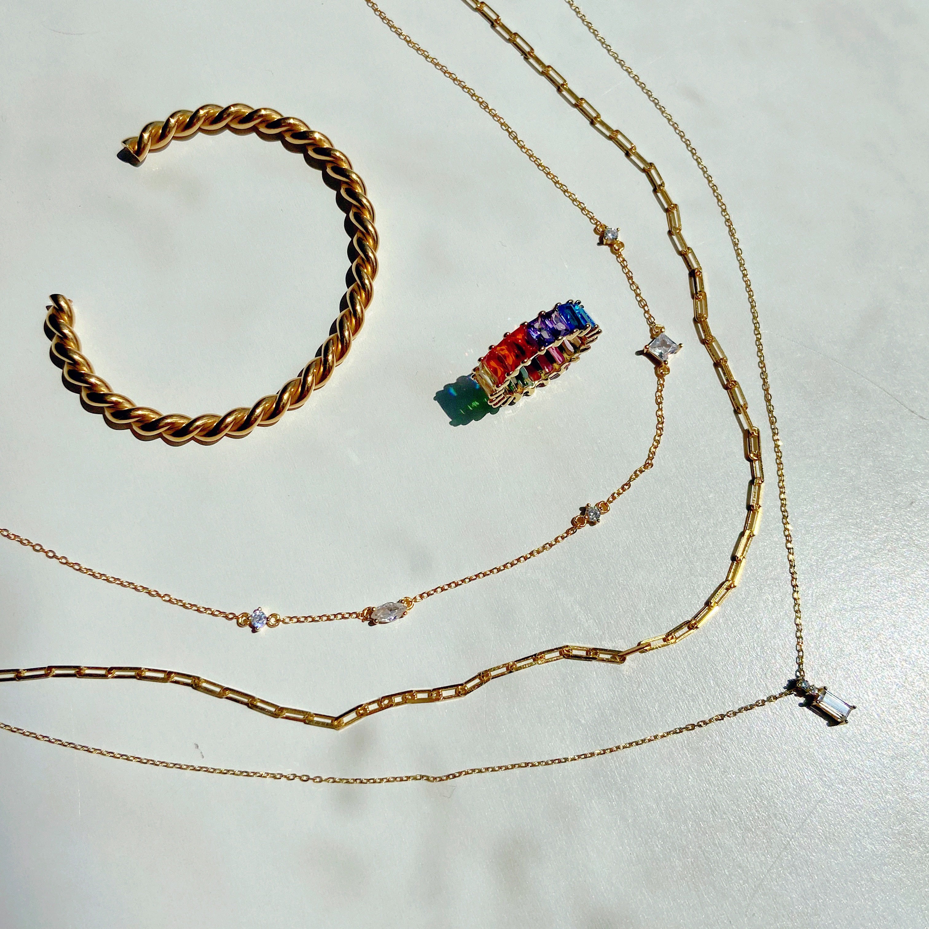Floating crystal necklace
