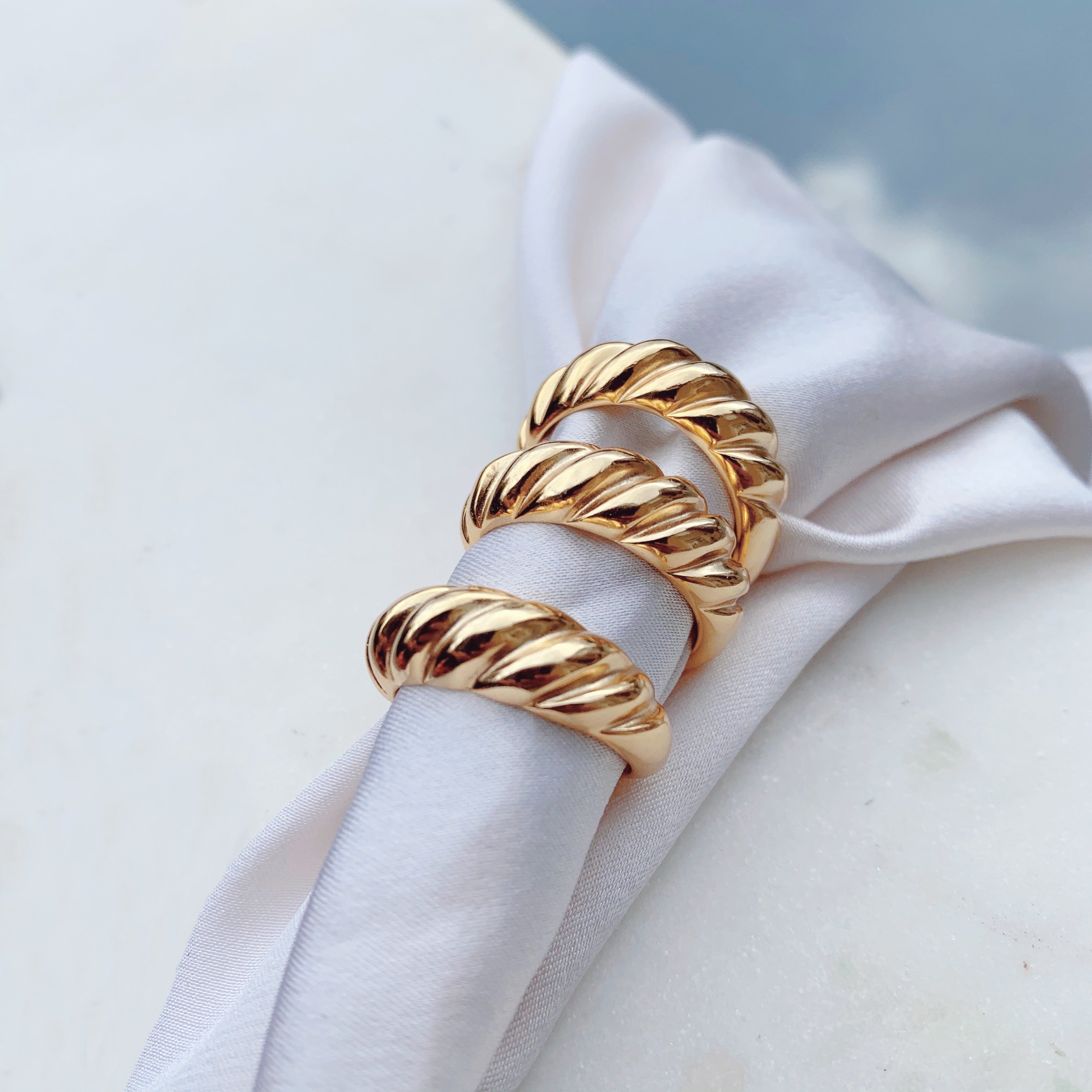 Croissant Ring (VERMEIL)