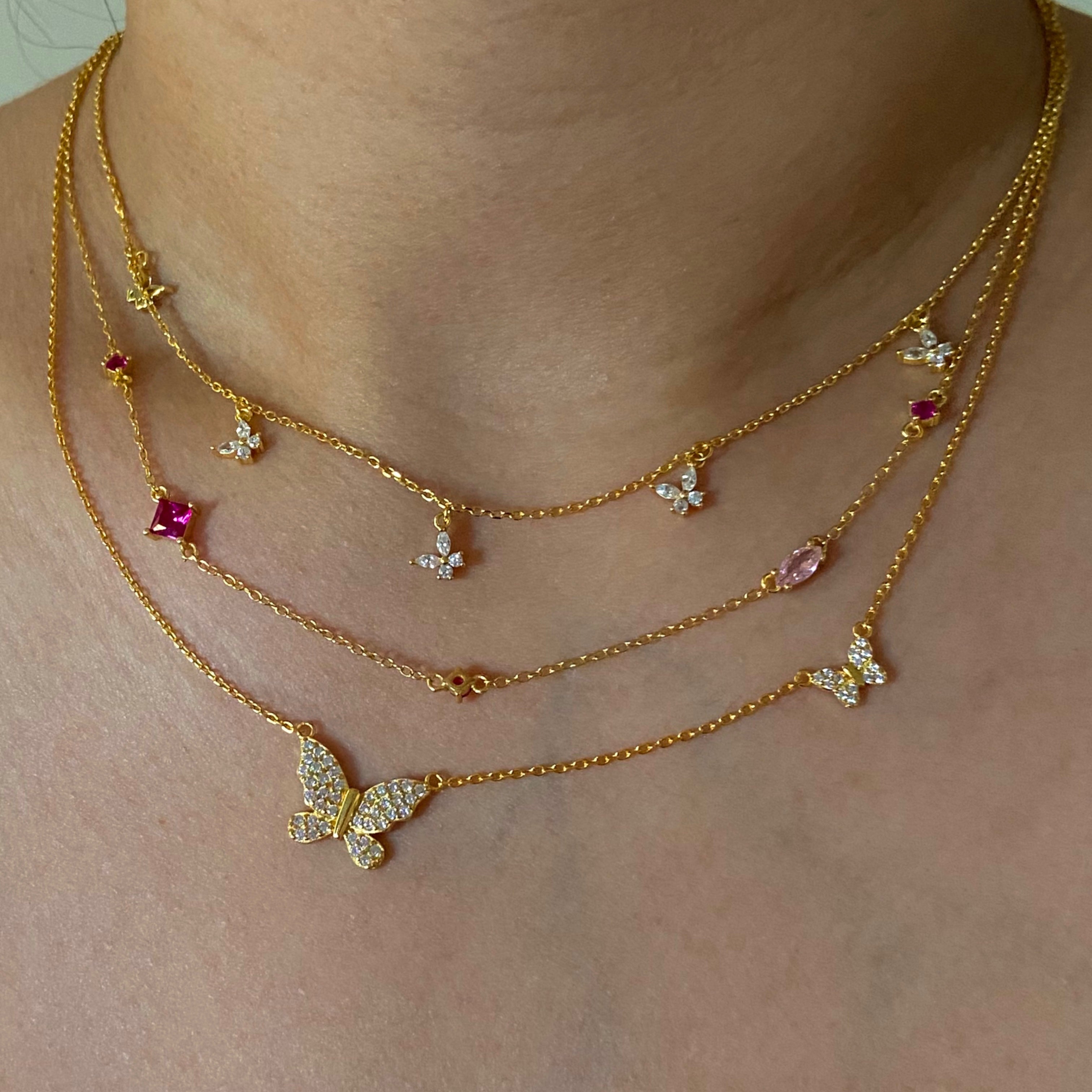 Floating crystal necklace