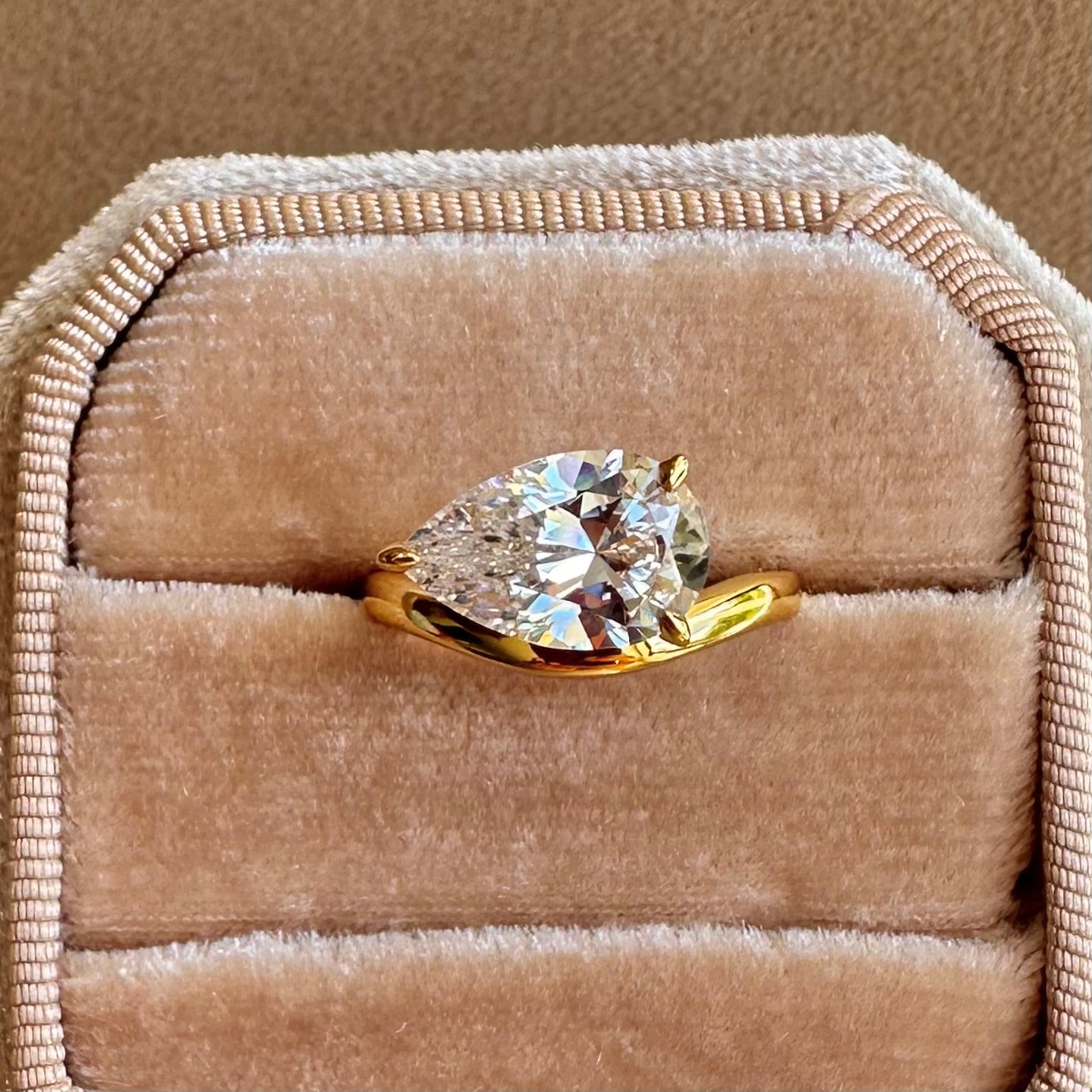 Floater Ring - Pear Shape