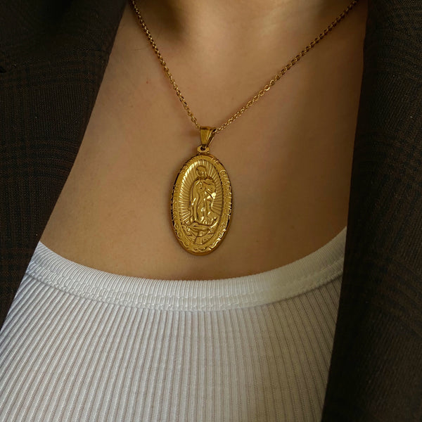 Mary pendant necklace