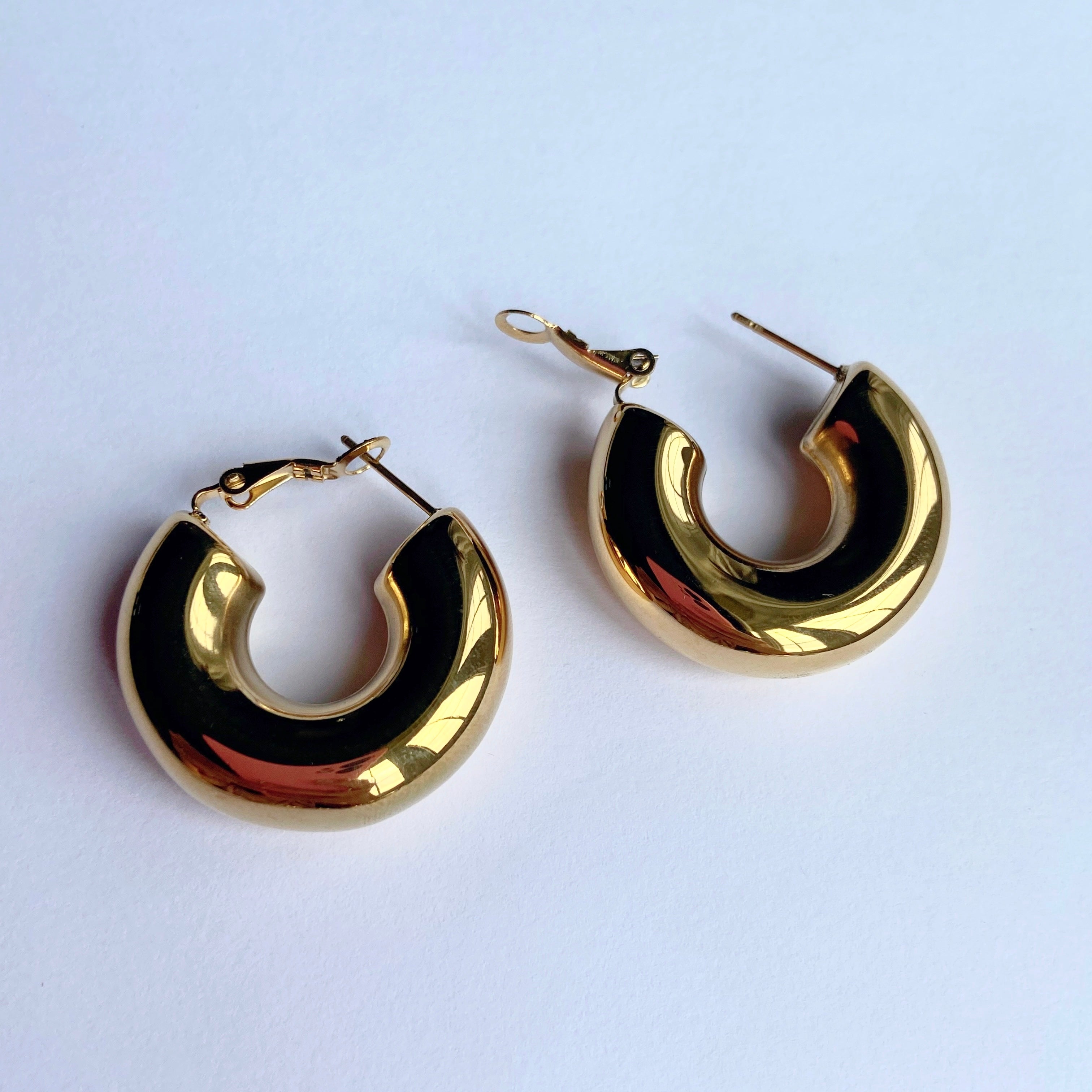 Chunky gold hoops